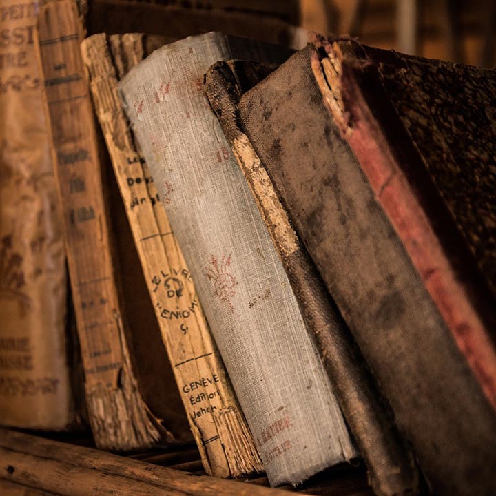 books-hm-pg