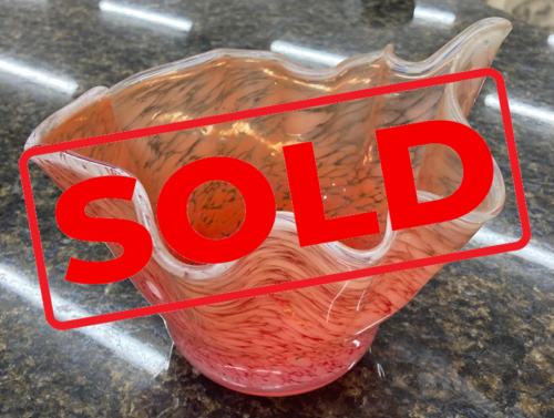 Murano art glass handkerchief vase