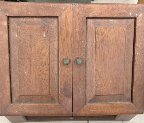 Colonial cedar letter stand
