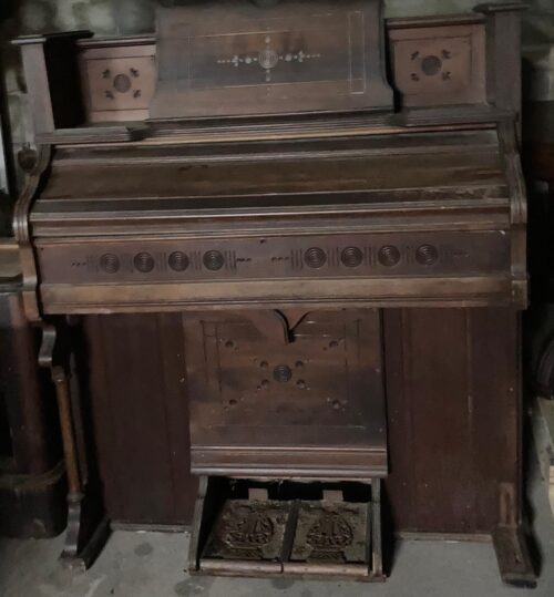 1880s American pedal organ